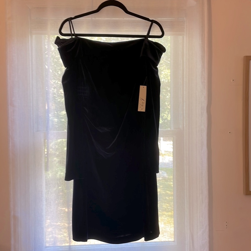 Brand new dress